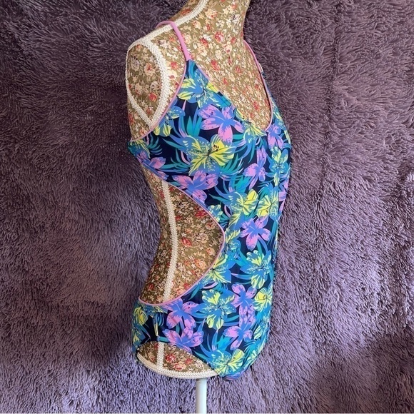 US Polo Assn One Piece Swim Suit - Picture 4 of 7